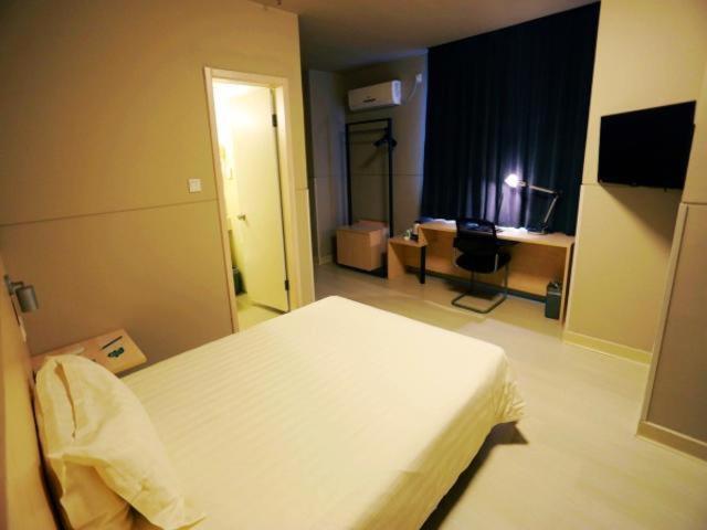 Jinjiang Inn Kaifeng Longting Scenic Spot Buitenkant foto